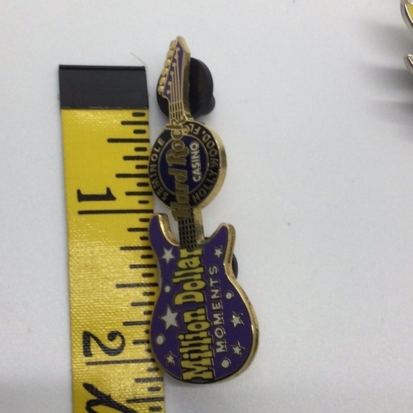4 Seminole Hard Rock Hotel & Casino Pins ( Hollywood Florida ) #2 - Picture 3 of 12